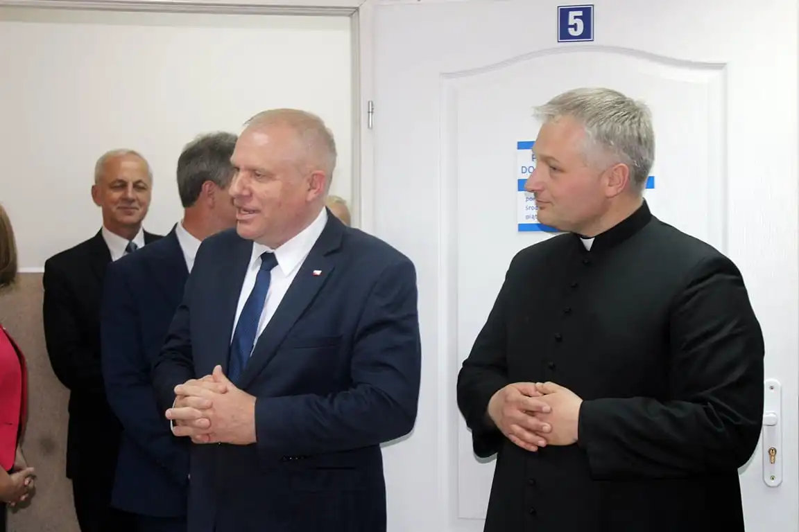W Limanowej otwarto Oddział Poradni Specjalistycznej i Telefonu Zaufania „Arka”