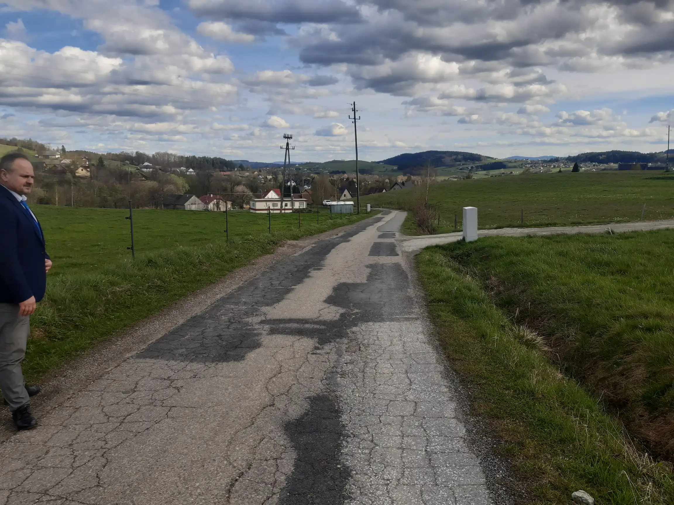 Rusza modernizacja dróg wewnętrznych na terenie gminy Limanowa