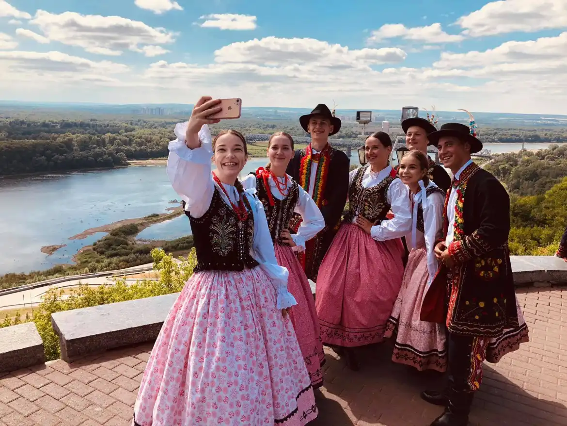 Zespół Mystkowianie reprezentował Polskę na międzynarodowej Folkloriadzie