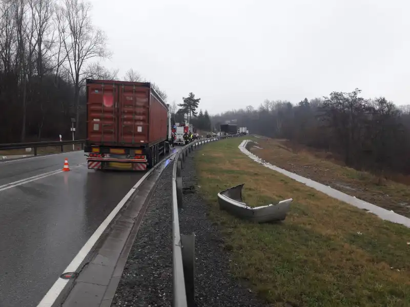 Kolizja na DK75 w Tęgoborzy