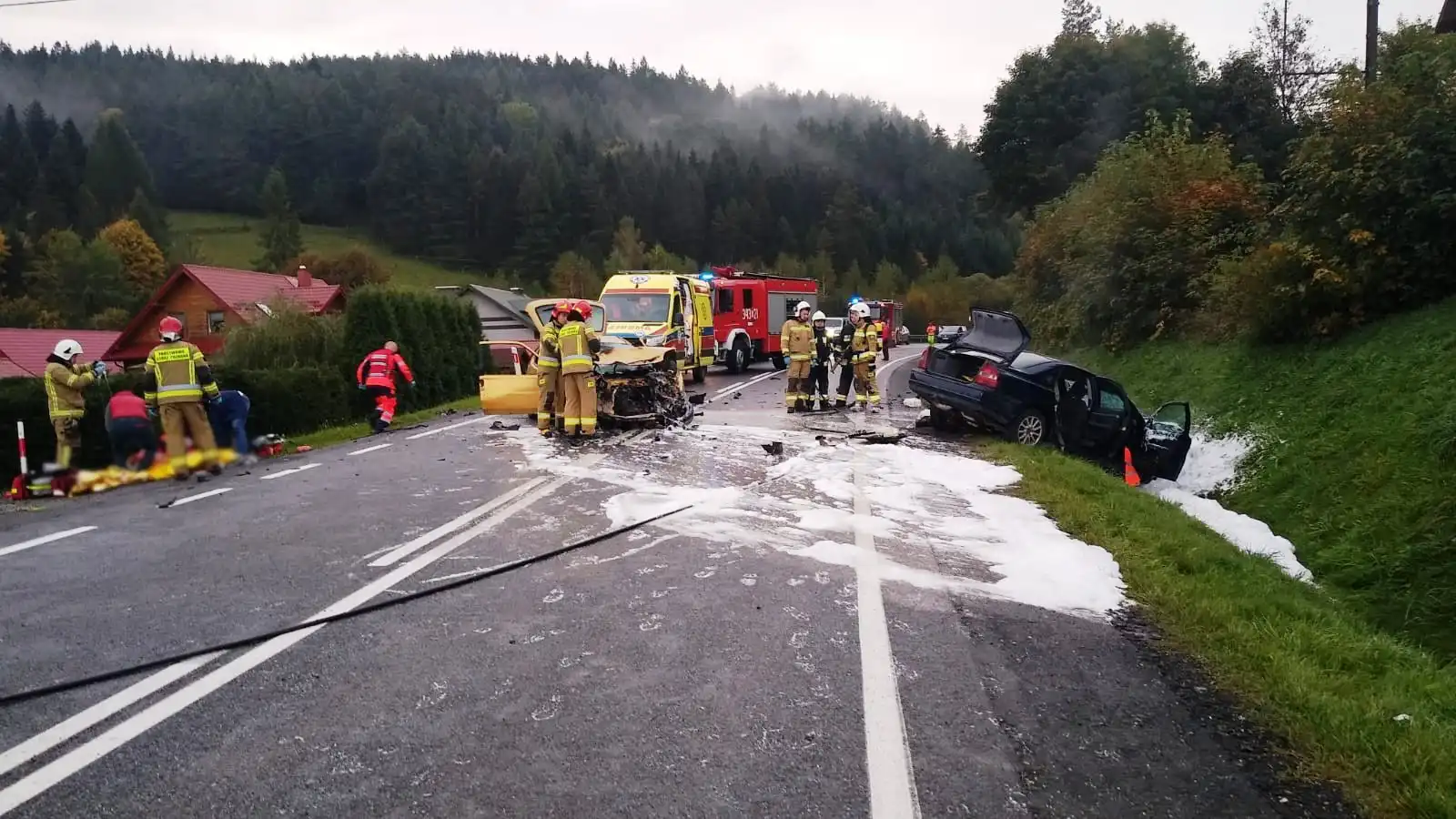 Wypadek w Nowej Wsi. 5 osób poszkodowanych w tym jedna ciężko