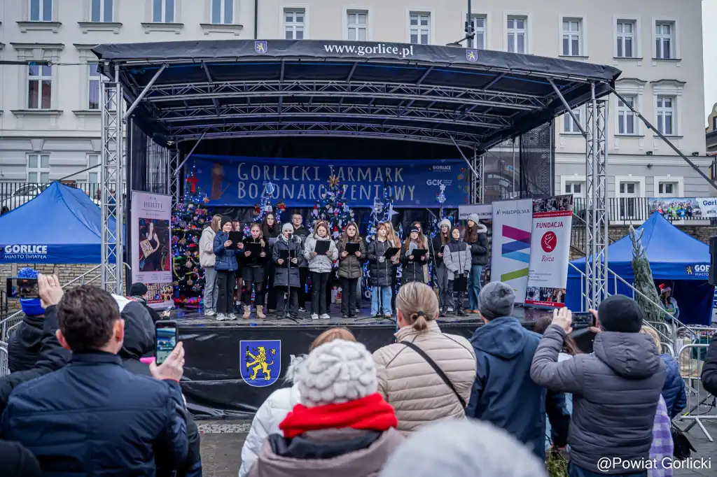 Gorlicki rynek pełen serc. XIV Wigilia połączyła mieszkańców