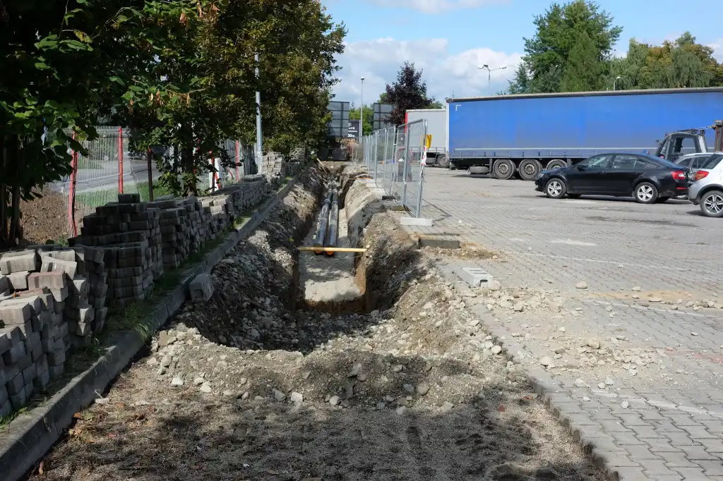 Nowy Sącz: Trwa rozbudowa sieci ciepłowniczej w kierunku ul. Jana Pawła II