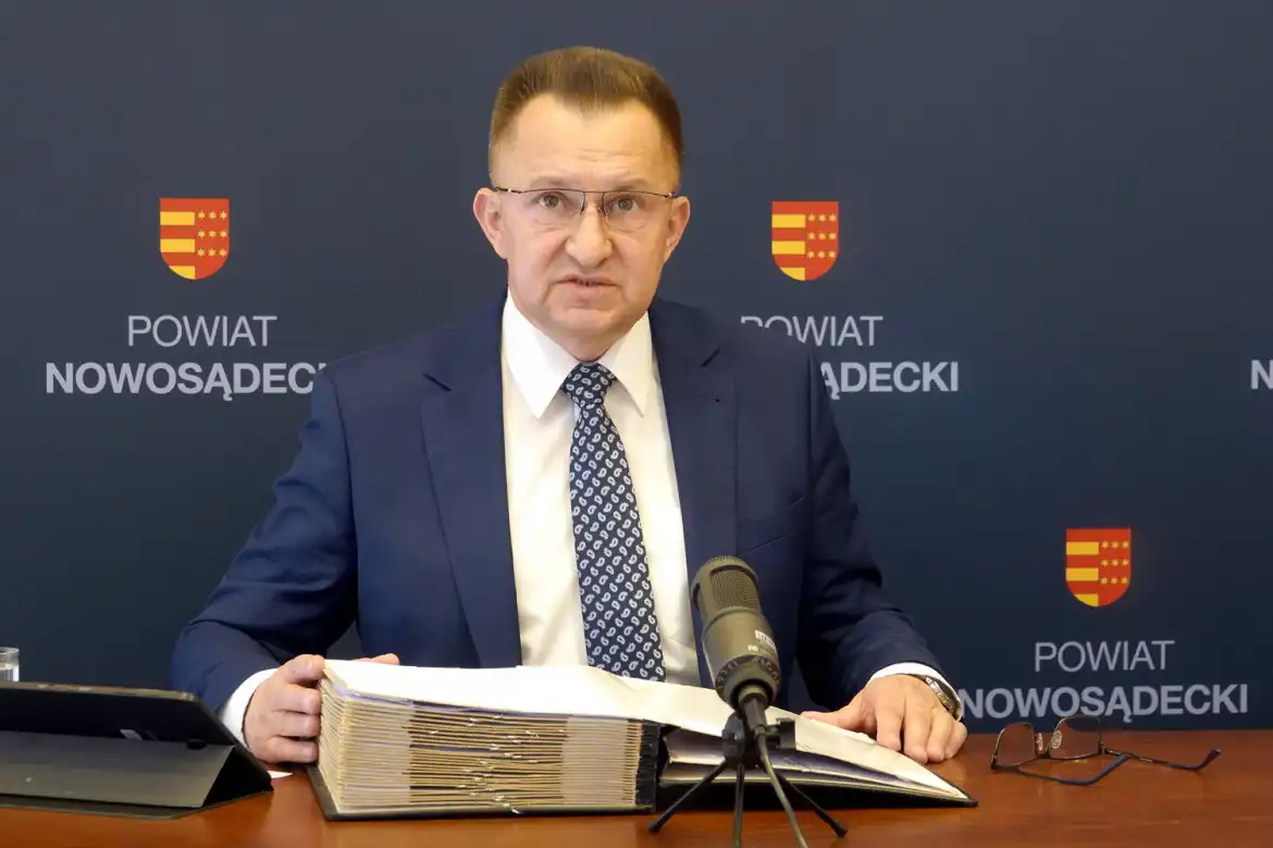 Sesja budżetowa Rady Powiatu Nowosądeckiego. Sporo pieniędzy na inwestycje