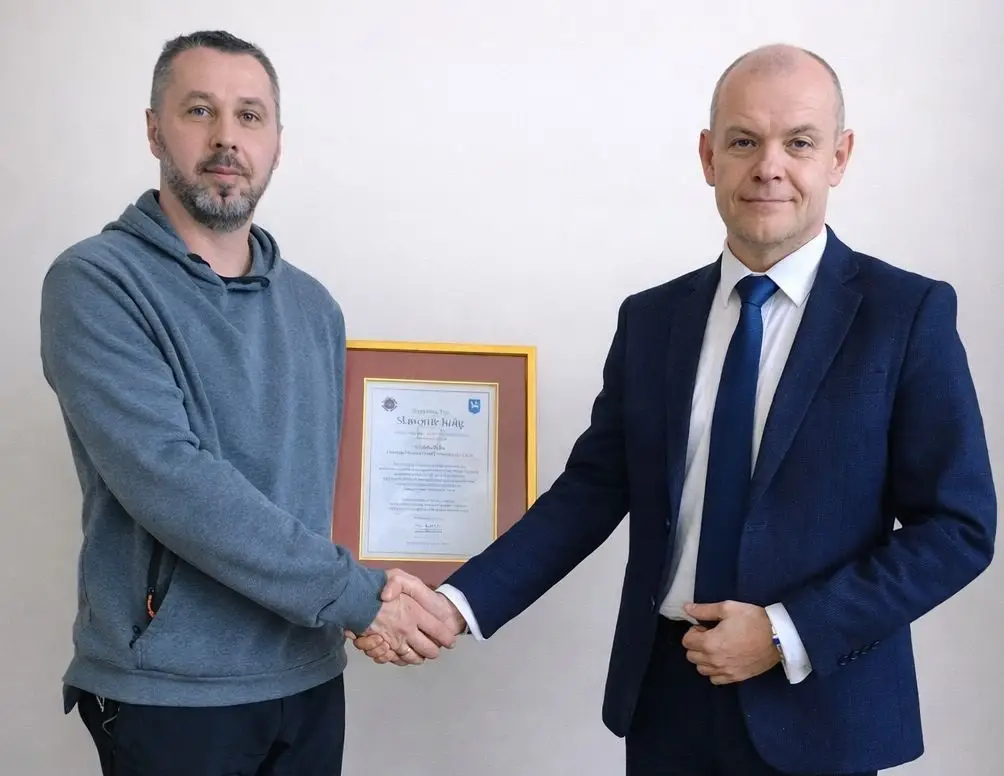 Sławomir Kulig Strażakiem Roku 2025 w Piwnicznej-Zdroju