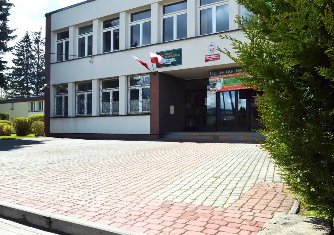 LO w Starym Sączu z certyfikatem „Dobrze zaPROJEKTowanej Szkoły”