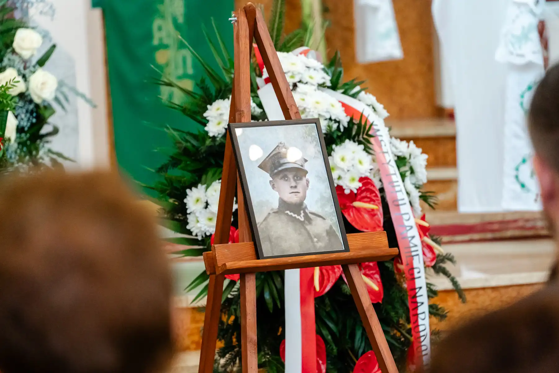 Pamięć i wdzięczność. Społeczność Gminy Grybów pożegnała swojego bohatera