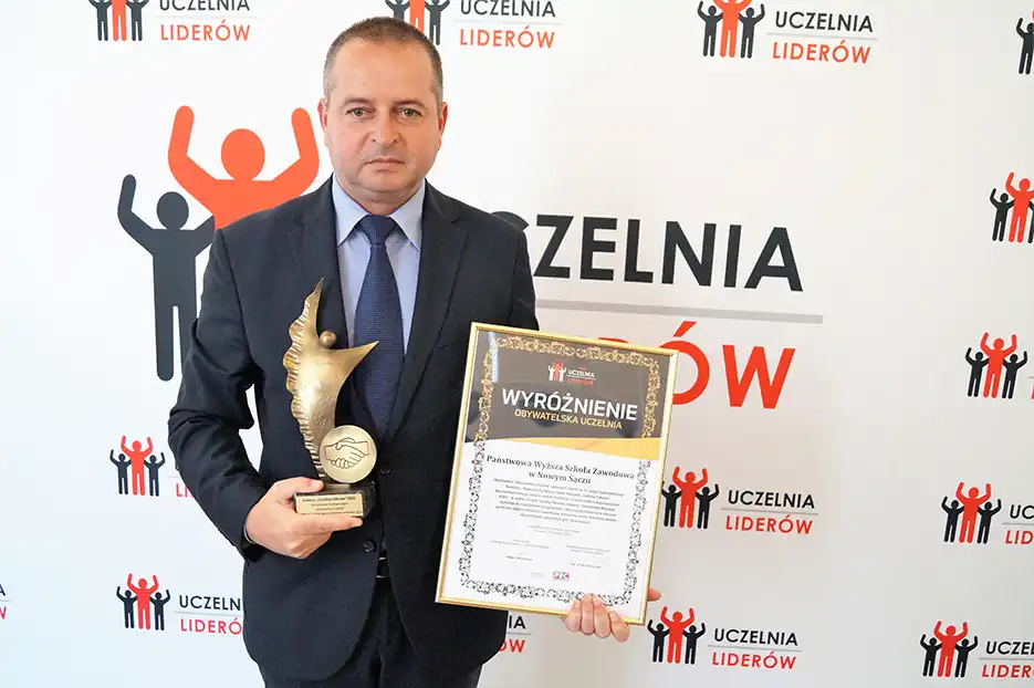 PWSZ Uczelnią Liderów 2022 z wyróżnieniem