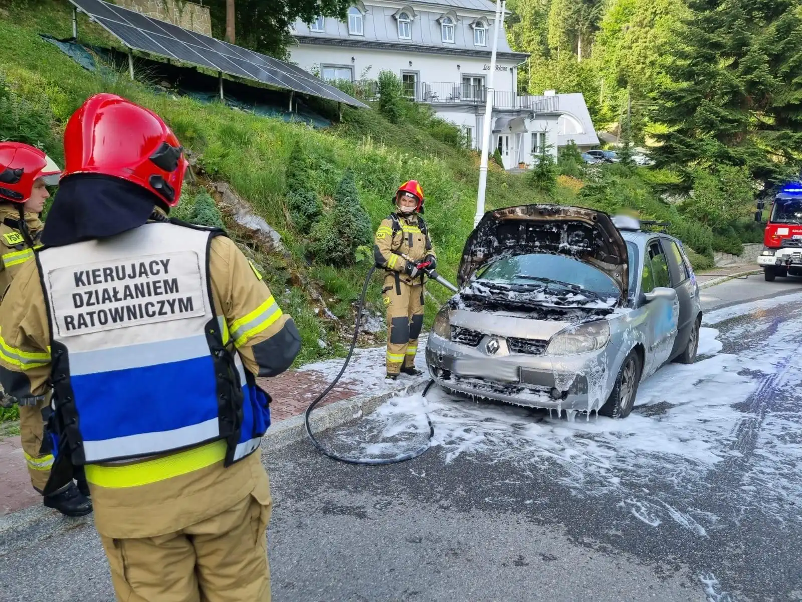 Krynica-Zdrój: Na drodze gminnej płonął samochód osobowy