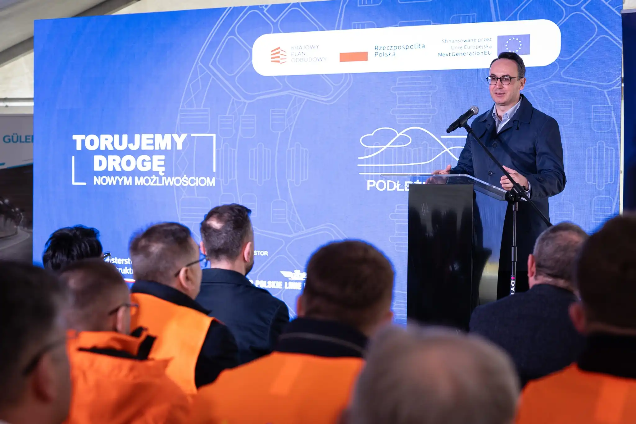 Przełom w komunikacji kolejowej Małopolski. Rusza drążenie tuneli na trasie Podłęże – Piekiełko
