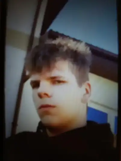 Zaginął 17-letni mieszkaniec Mszany Dolnej. Rodzina i Policja proszą o pomoc