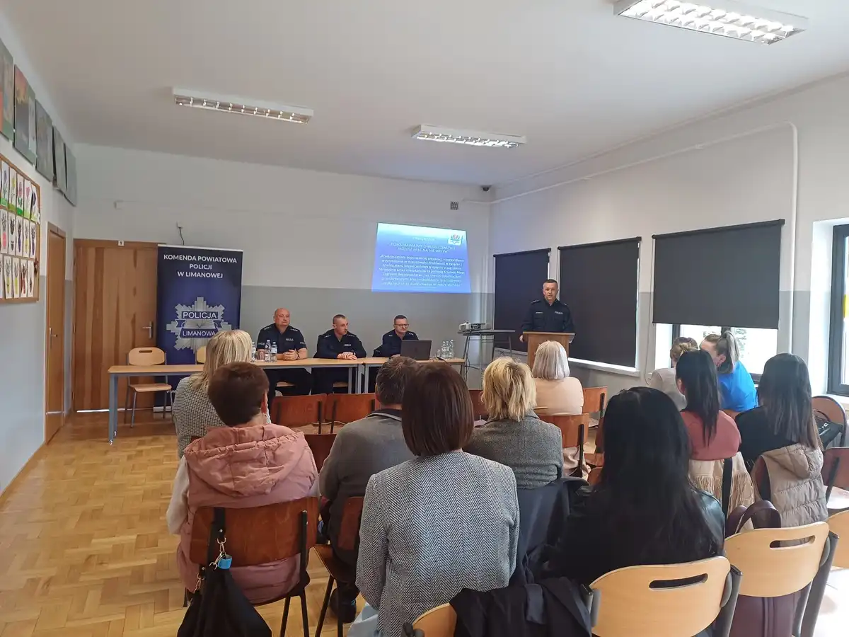 Bezpieczeństwo dzieci na drodze priorytetem. Debata społeczna w Niedźwiedziu
