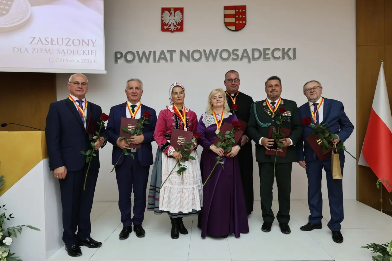 Twórcy kultury, samorządowcy i społecznicy. Nowi Zasłużeni dla Ziemi Sądeckiej uhonorowani
