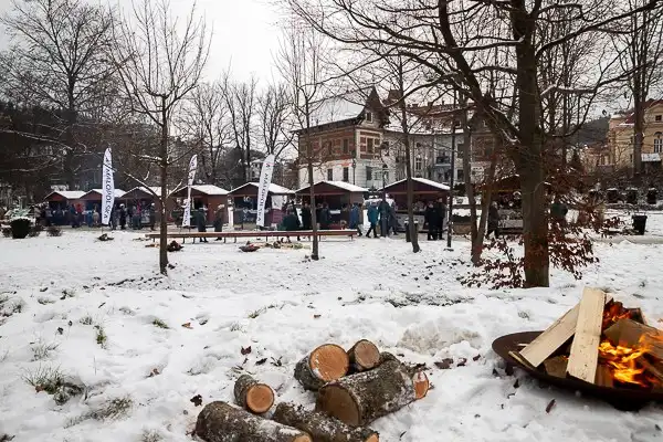 Krynicki Jarmark Bożonarodzeniowy. Smaki, tradycja i radość świąt