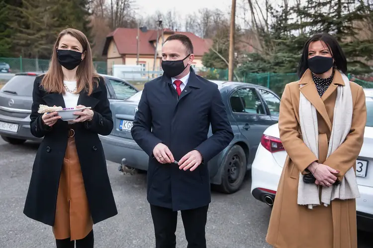 WTZ w Siołkowej ma nowy samochód do przewozu osób niepełnosprawnych