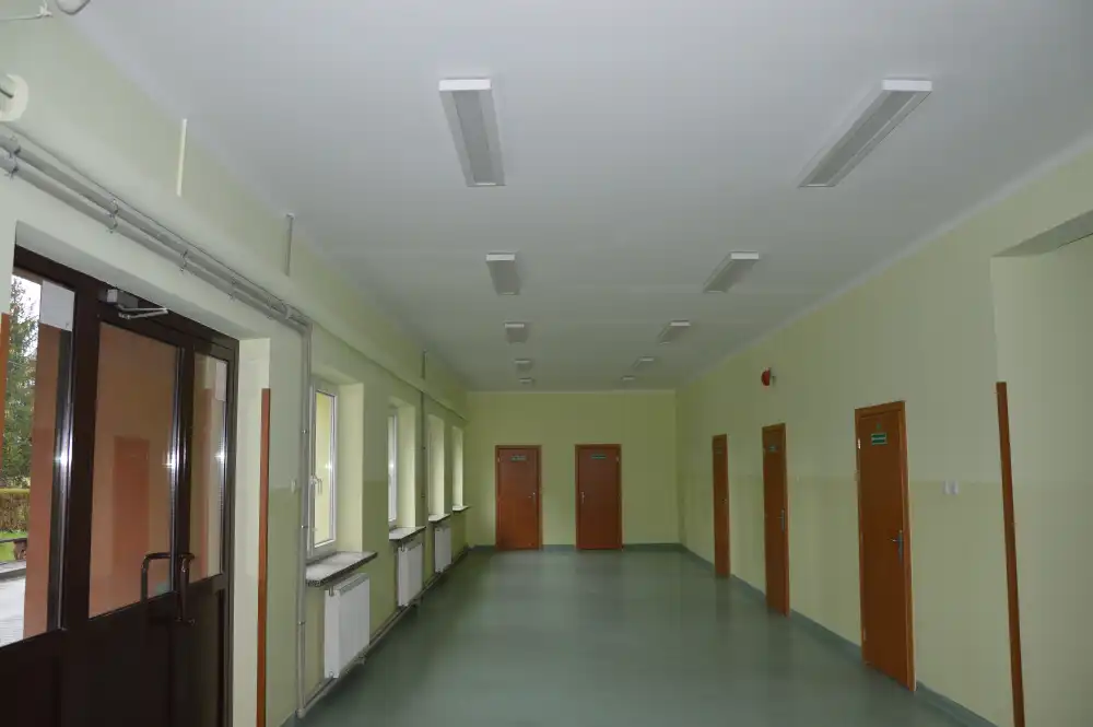 Budynek po ZS Ponadgimnazjalnych w Tęgoborzy wyremontowany. Będzie przeznaczony na potrzeby szkoły podstawowej