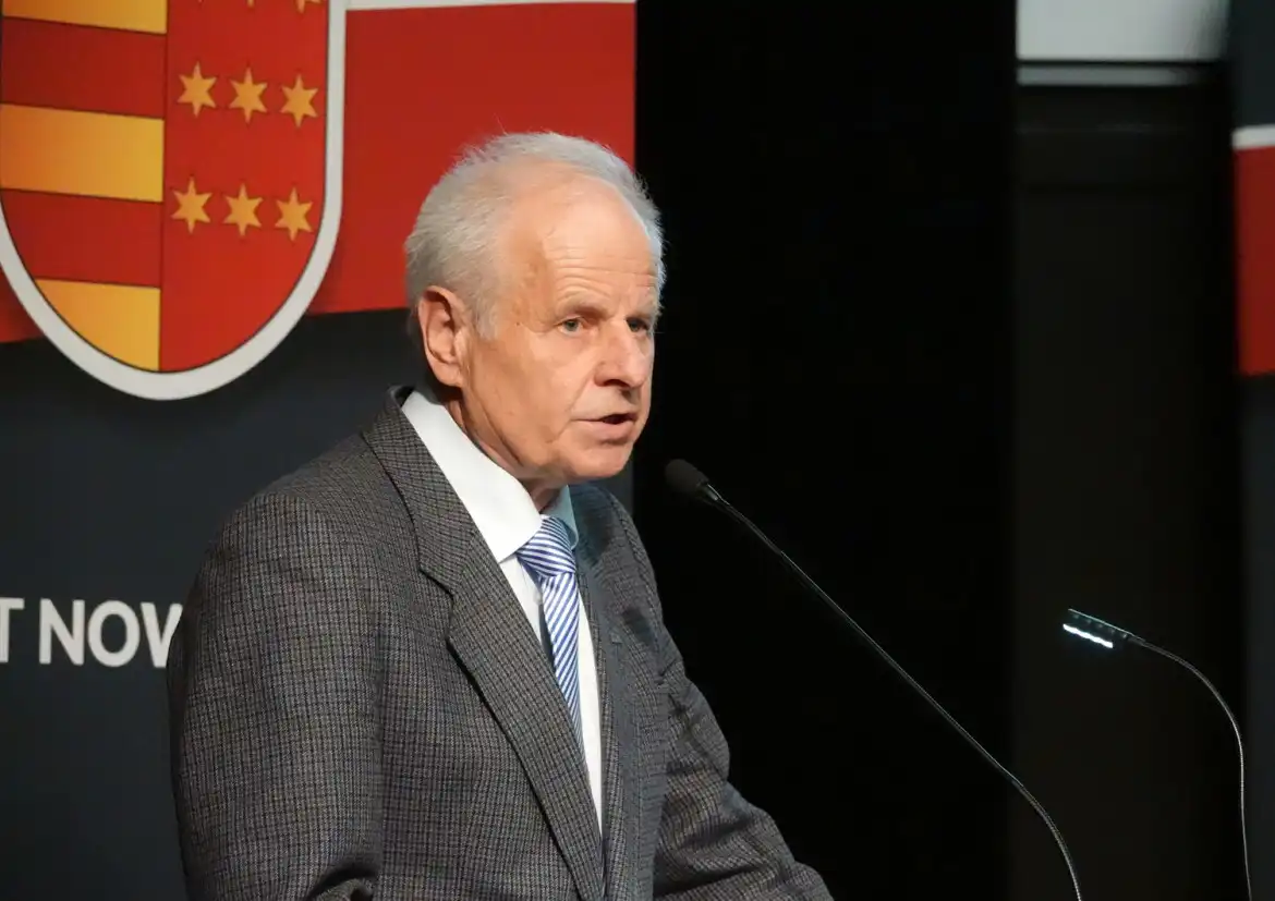 Zarząd Powiatu Nowosądeckiego z jednogłośnym absolutorium
