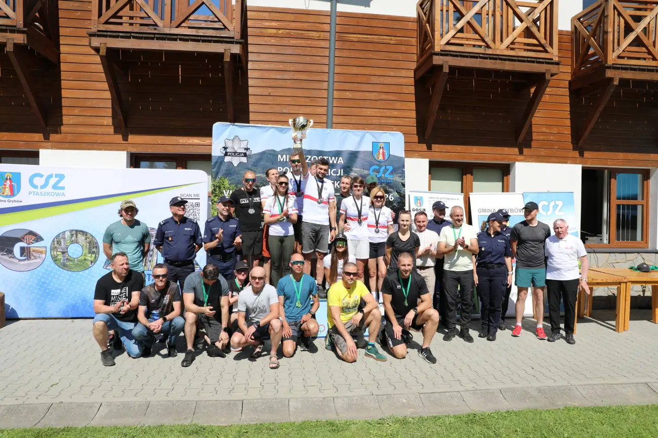 Mundury zamienili na sportowe stroje. Policyjne mistrzostwa w gminie Grybów