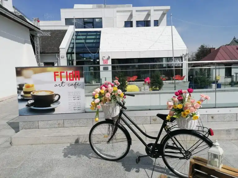 Nowa siedziba Centrum Kultury i Sztuki im. Ady Sari w Starym Sączu z Nagrodą Roku 2023