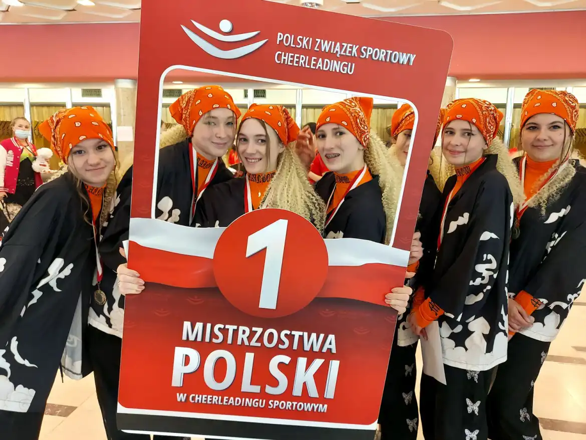 Uczennica LO w Starym Sączu mistrzynią Polski w Cheerleaders