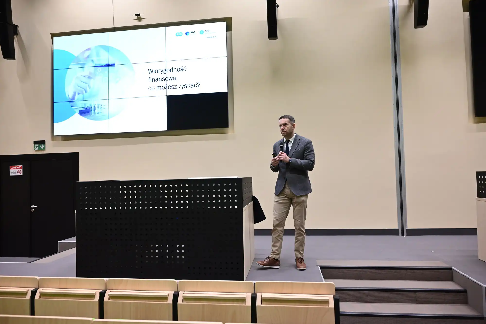 Studenci i uczniowie z Nowego Sącza poznali tajemnice Wiarygodności Finansowej