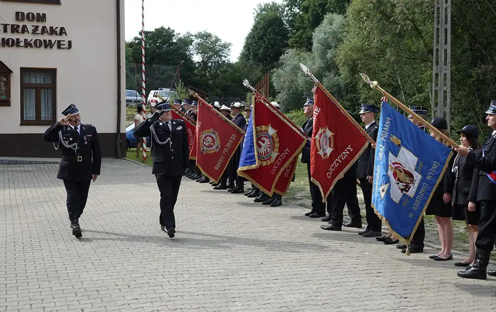 Strażacy z Siołkowej otrzymali nowy wóz bojowy