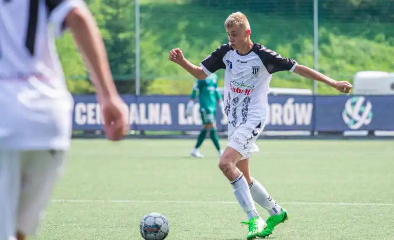 Drużyna U-17 remisuje z Igloopolem