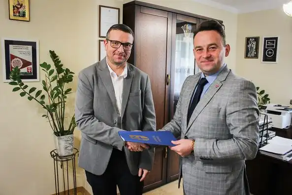 Energooszczędne zmiany w Bobowej. LED-owe oświetlenie na ulicach
