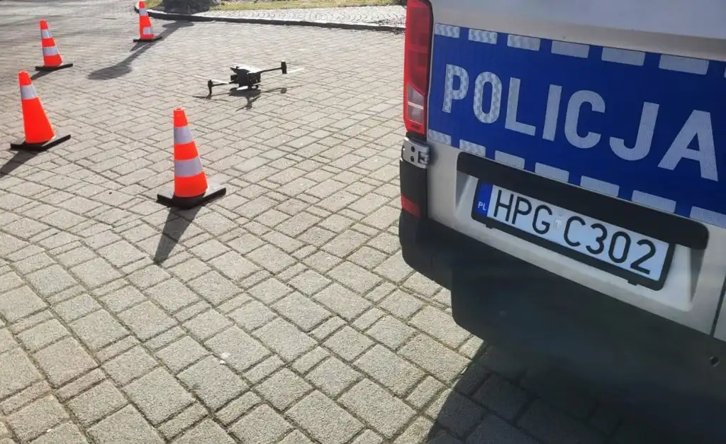 Dron w akcji. Policja ściga kierowców łamiących przepisy w Nowym Sączu