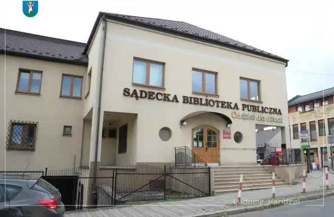 Oddział dla Dzieci i Młodzieży Sądeckiej Biblioteki Publicznej już po remoncie