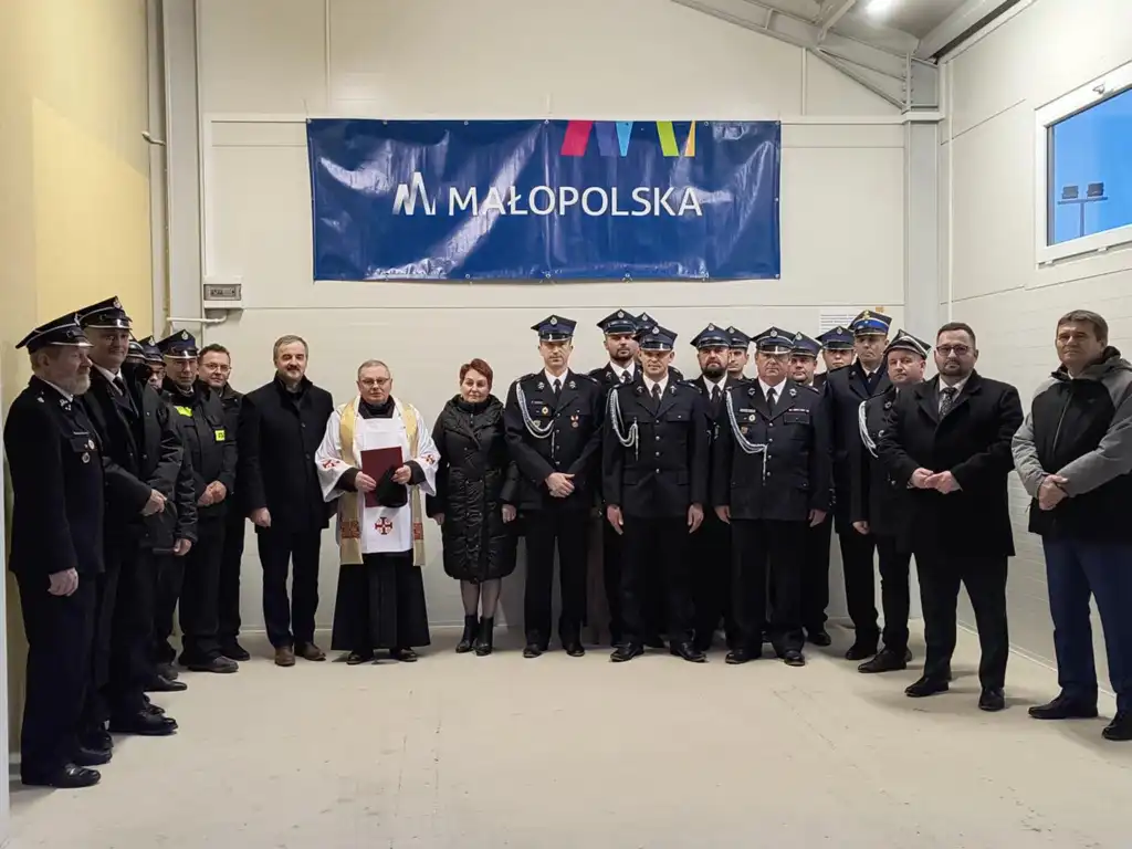 Nowy garaż i sprzęt ochronny dla OSP w Pagorzynie