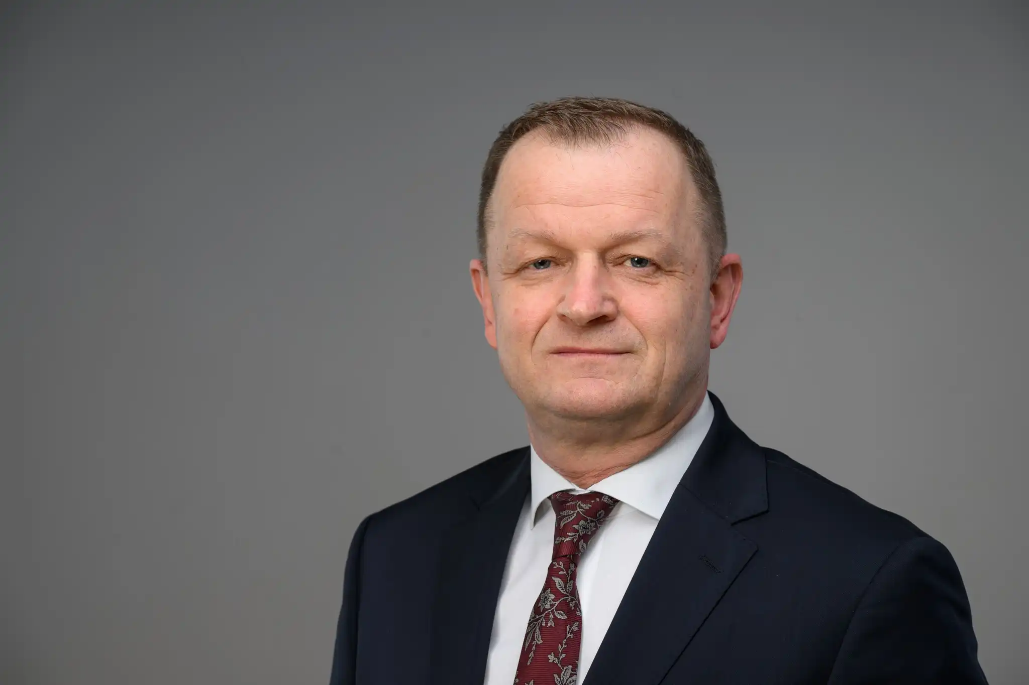 Sesja pełna emocji. Skuteczny, ale bez poparcia. Rada Gminy Korzenna nie udzieliła absolutorium wójtowi