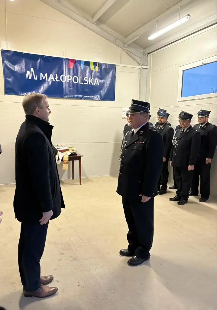 Nowy garaż i sprzęt ochronny dla OSP w Pagorzynie