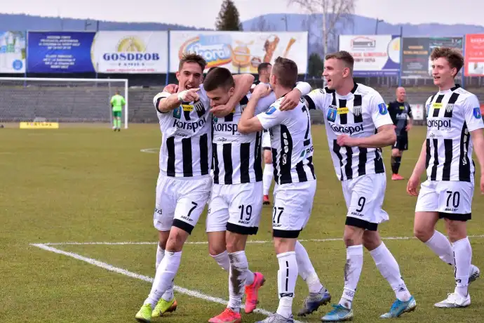 Drużyna Sandecji wygrywa w meczu z Łódzkim KS-em
