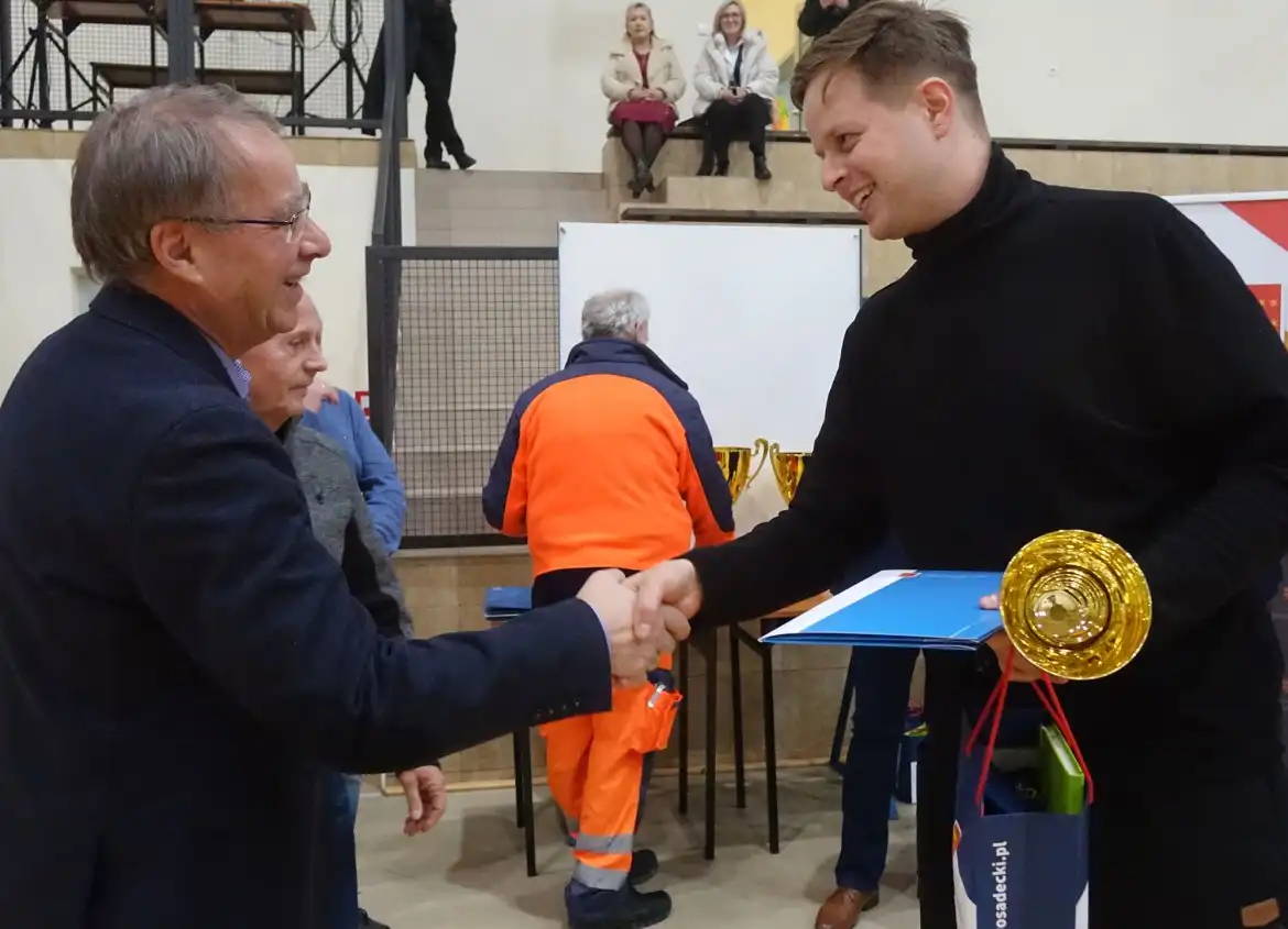 Siatkarskie złoto dla Policji z Nowego Sącza