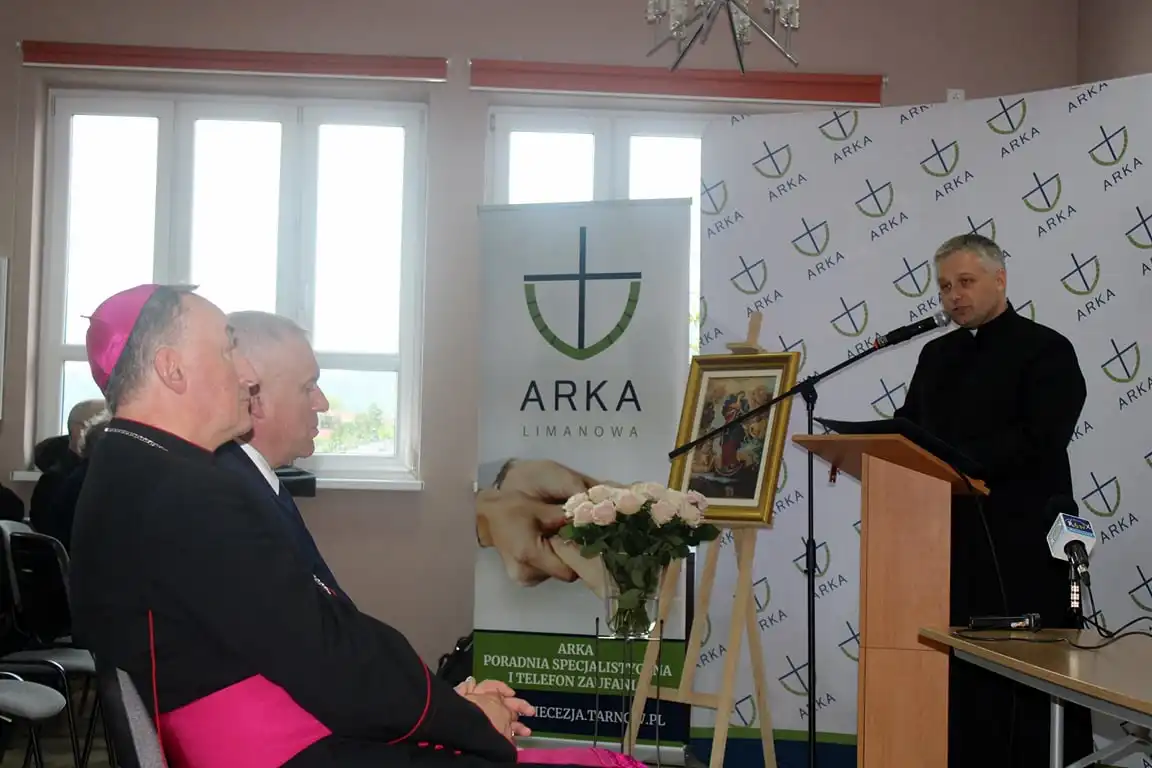W Limanowej otwarto Oddział Poradni Specjalistycznej i Telefonu Zaufania „Arka”