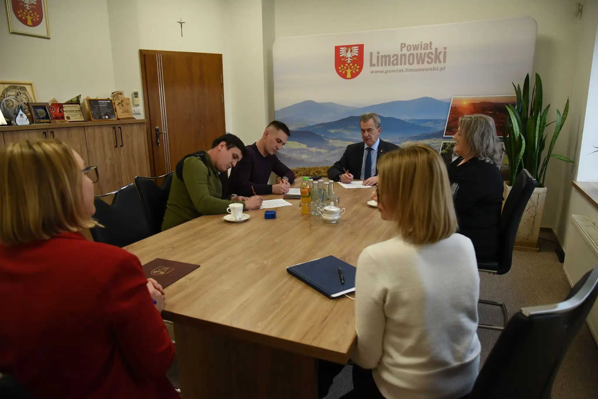 Nowe pracownie gastronomiczne w Limanowej i Mszanie Dolnej. Kolejny krok w modernizacji oświaty