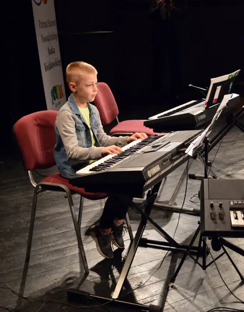 Stary Sącz: XX Powiatowy Konkurs Młodych Muzyków grających na Keyboardzie