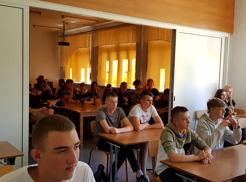 Prelekcja o bezpieczeństwie w pracy w ZSP w Krynicy-Zdroju