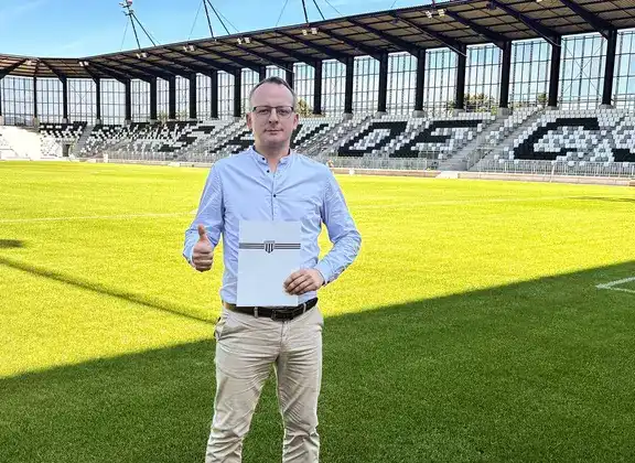 Krzysztof Kozioł nowym koordynatorem fizjoterapeutów Sandecji