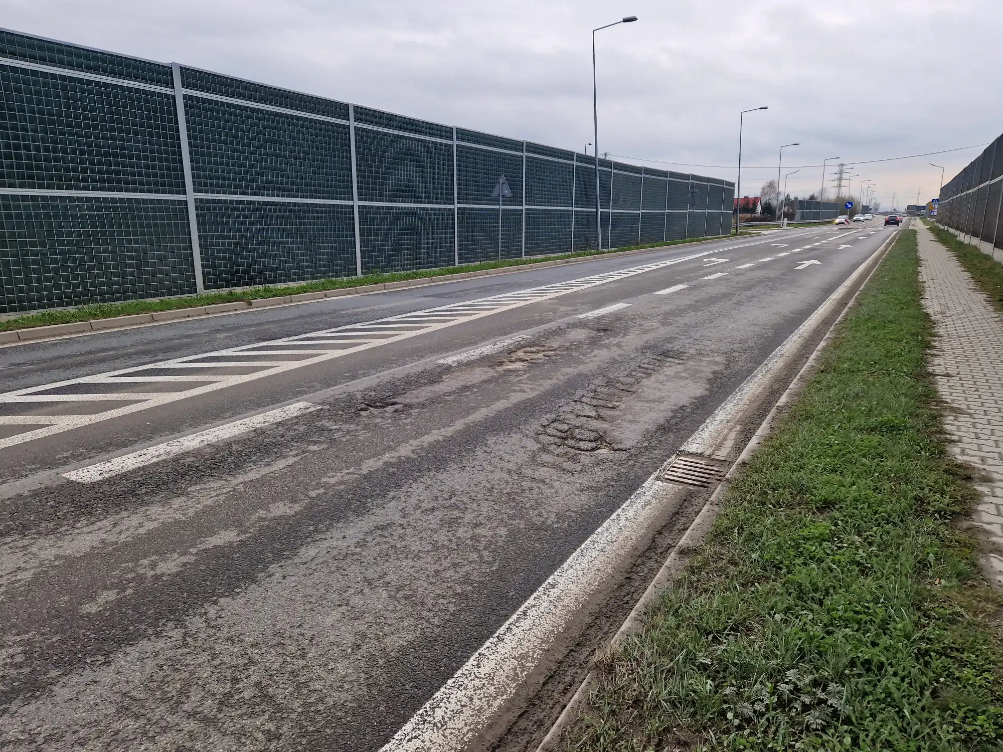 Obwodnica zachodnia Nowego Sącza w coraz gorszym stanie