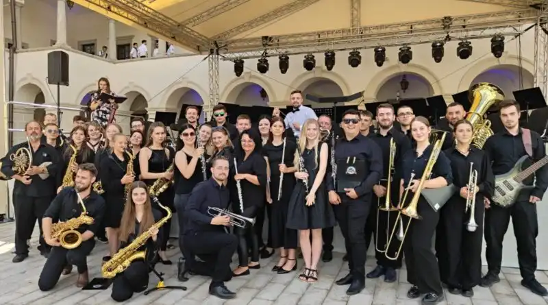 Sukces Miejskiej Orkiestry Stary Sącz na Festiwalu Muzyki Filmowej