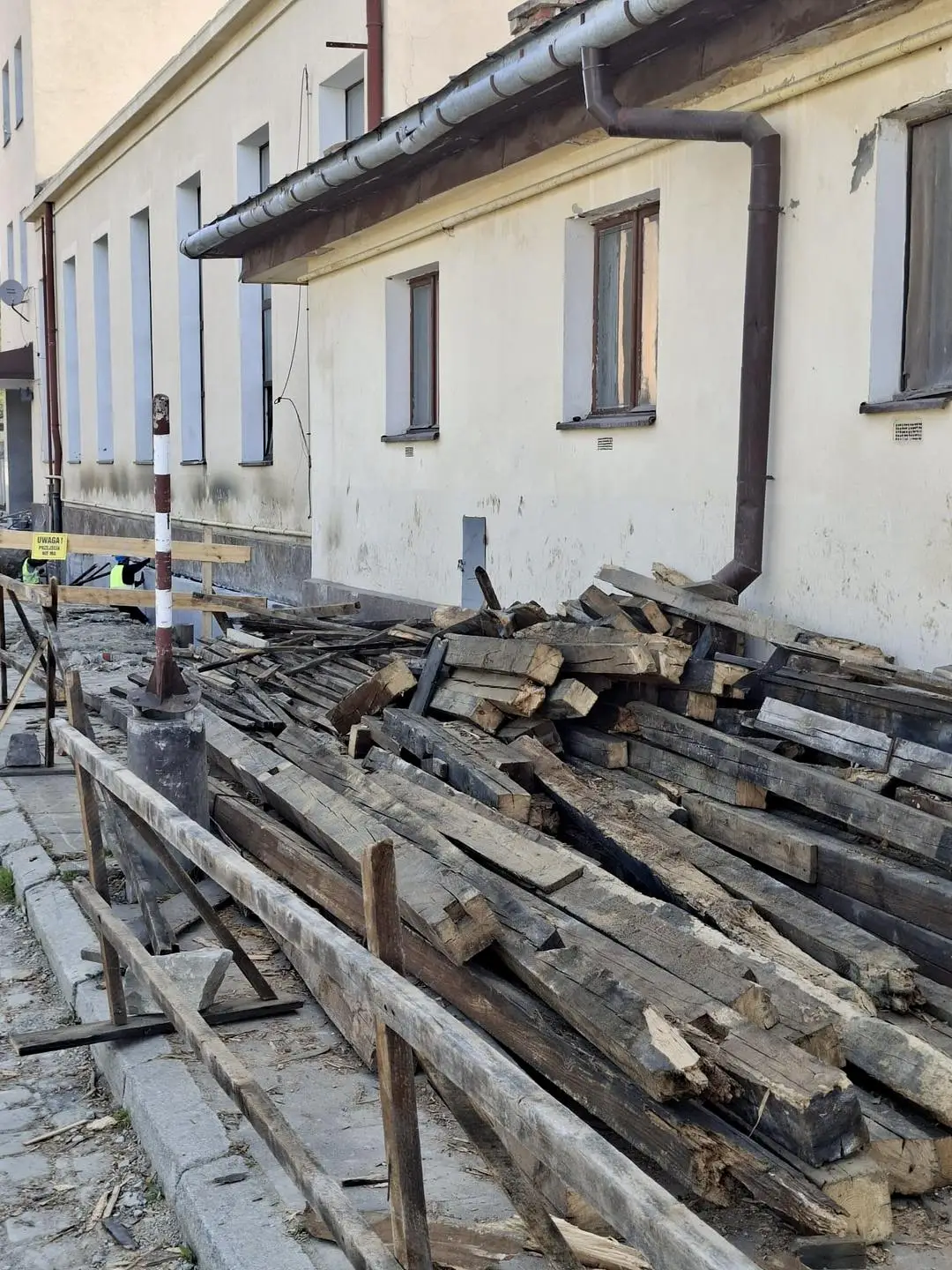 Krynica-Zdrój: Trwa przebudowa dworca i Parku Zdrojowego. Widać kolejne efekty