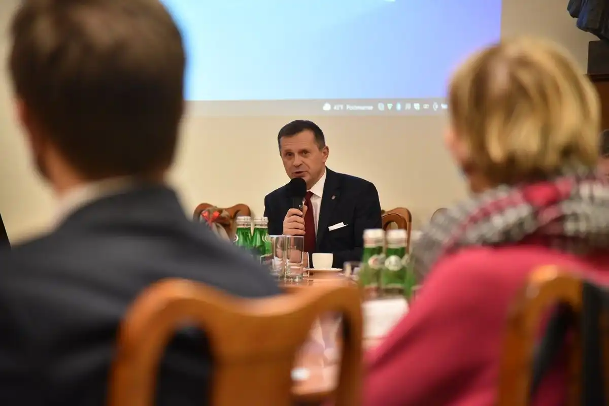 Posiedzenie Rady Naukowej ds. Strategicznych Kierunków Rozwoju Małopolski. Dyskutowano m.in. o zaplanowanej na jesień konferencji w Krynicy-Zdroju