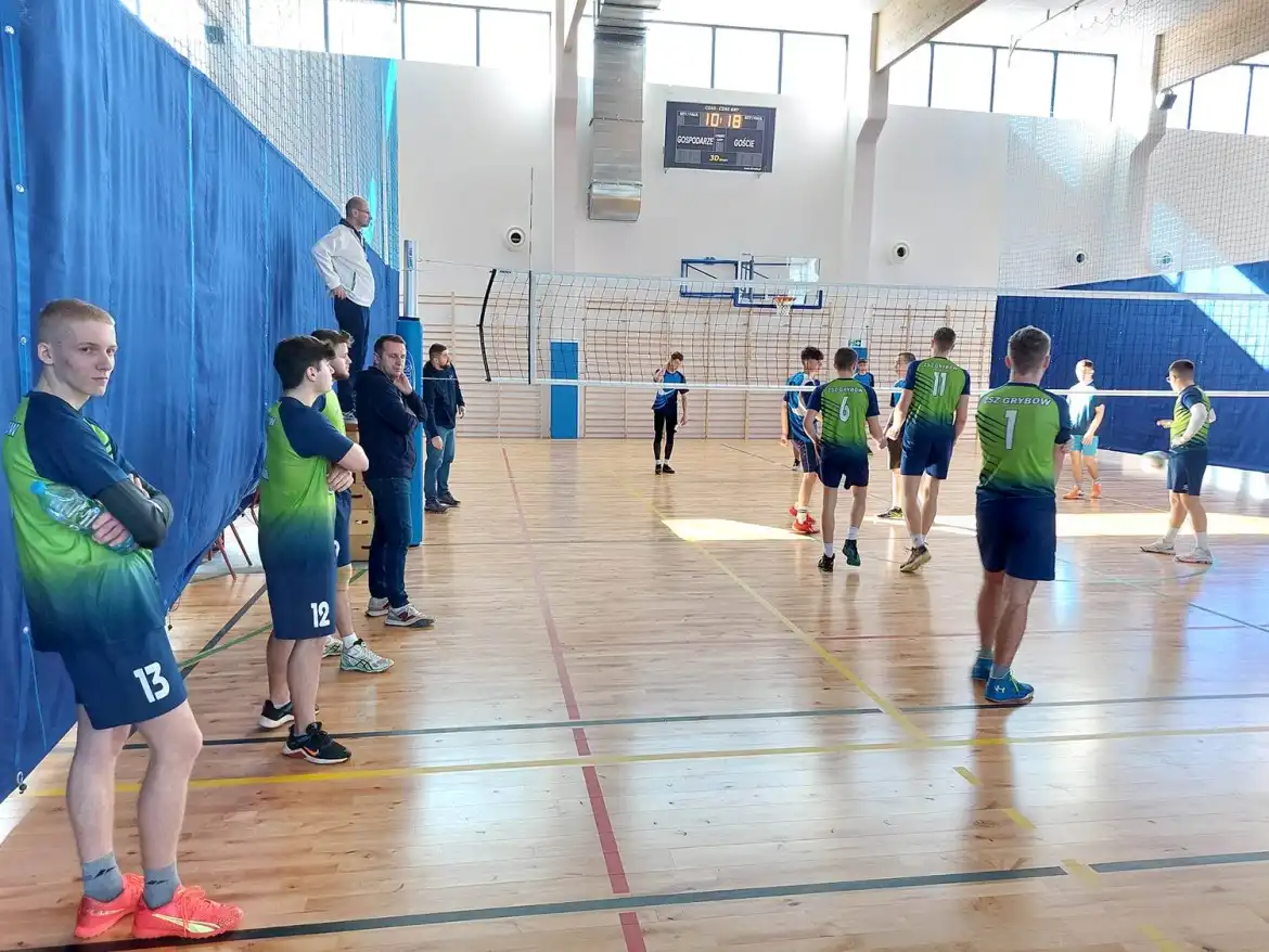 Uczniowie z ZSZ w Grybowie najlepsi w siatkówce
