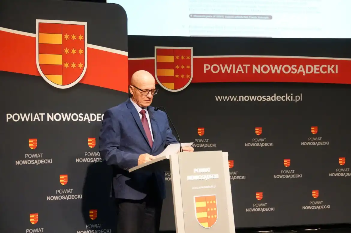 O inwestycjach drogowych na Sesji Rady Powiatu Nowosądeckiego