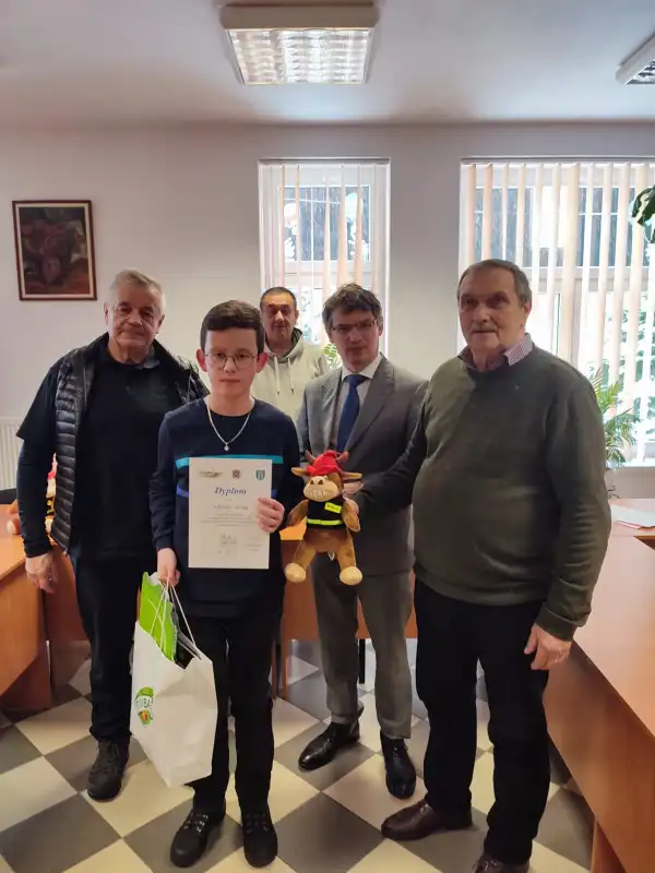 Plastyka i ochrona środowiska. Młode talenty z Tymbarku nagrodzone