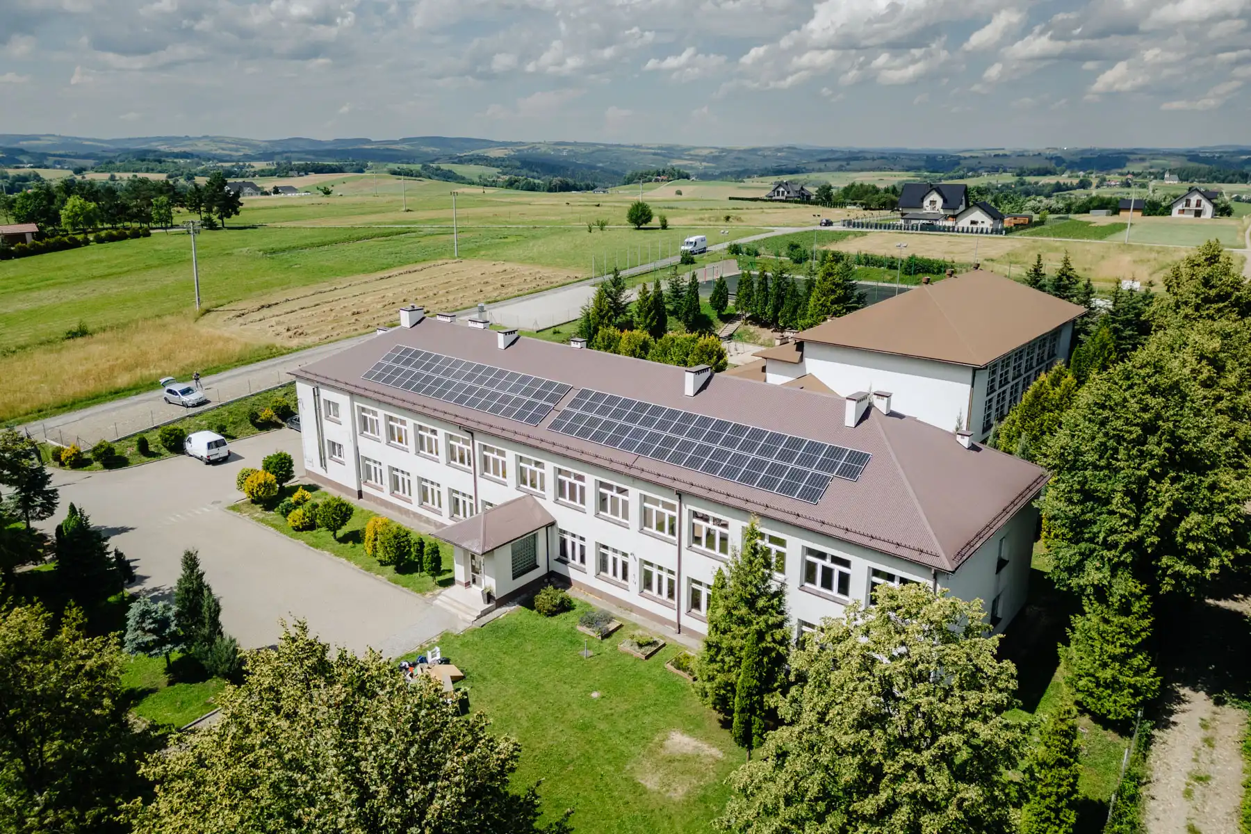 Trwa kompleksowa modernizacja Zespołu Szkolno-Przedszkolnego w Siołkowej