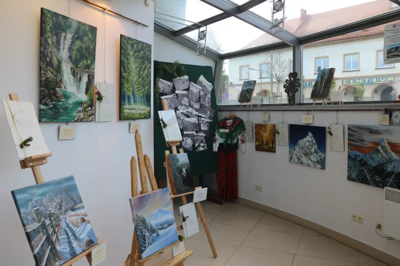 Góry inspiracją i drogą. Nowa ekspozycja w PCIT w Limanowej