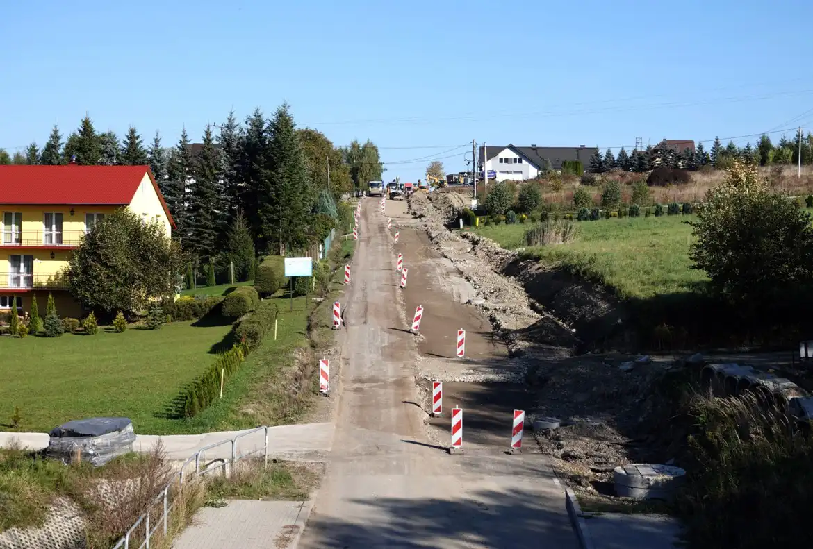 Trwa długo wyczekiwana inwestycja drogowa. Jej koszt to ponad 3 mln zł